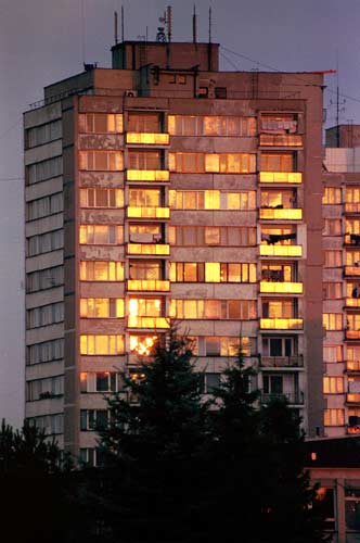 v_ohni.jpg (26794 bytes)