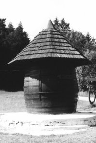 hribik.jpg (12455 bytes)